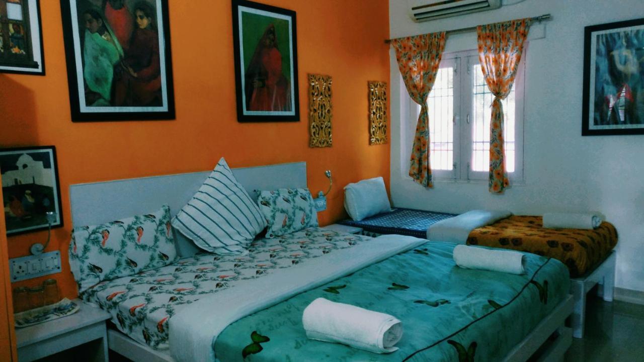The Coral House Homestay By The Taj 아그라 외부 사진